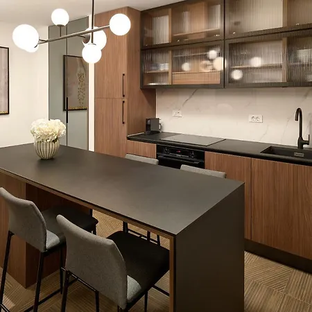 Luxury Mala سبليت