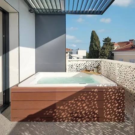 Luxury Mala * سبليت