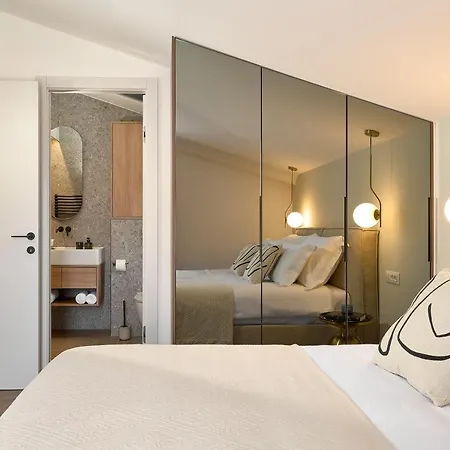 Luxury Mala سبليت